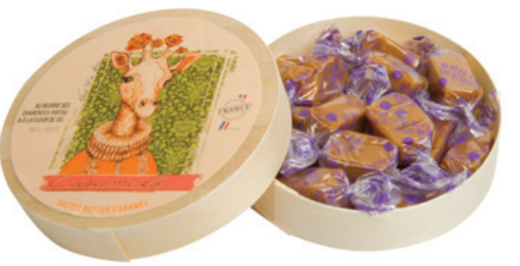 Mon Pari Gourmand Fleur de Sel Caramels in Wooden Box, Giraff, 100 g (3.5 oz.)