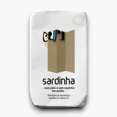 Skinless and boneless sardine in olive oil