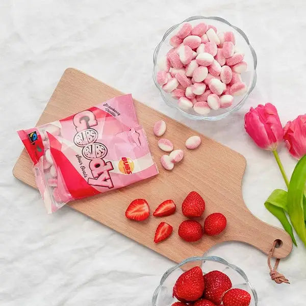 BUBS Godis: Sour Strawberry Vanilla Goody Ovals, 90 gr